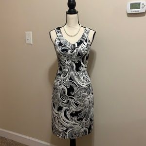 Muse black n white swirl V neck pencil dress